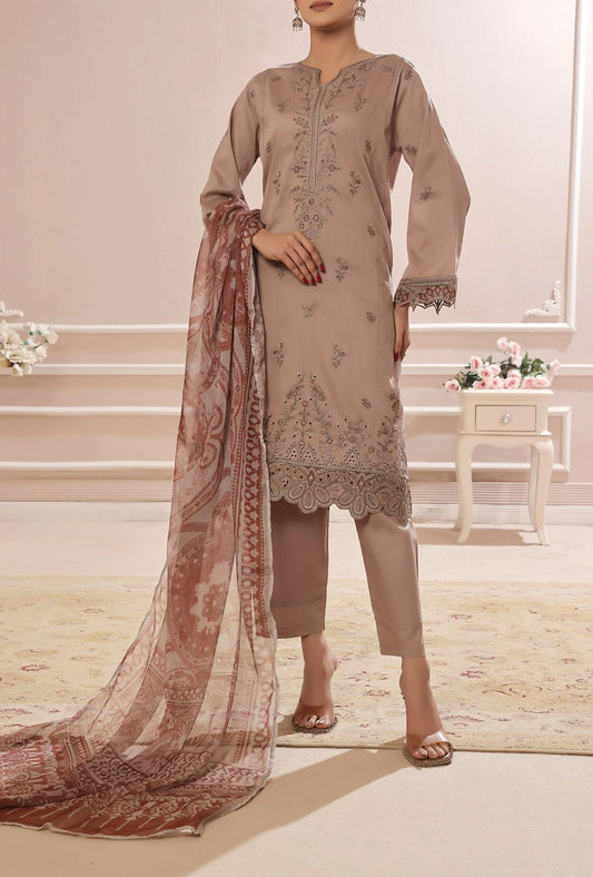 Embroidered Lawn 3 Piece Suite