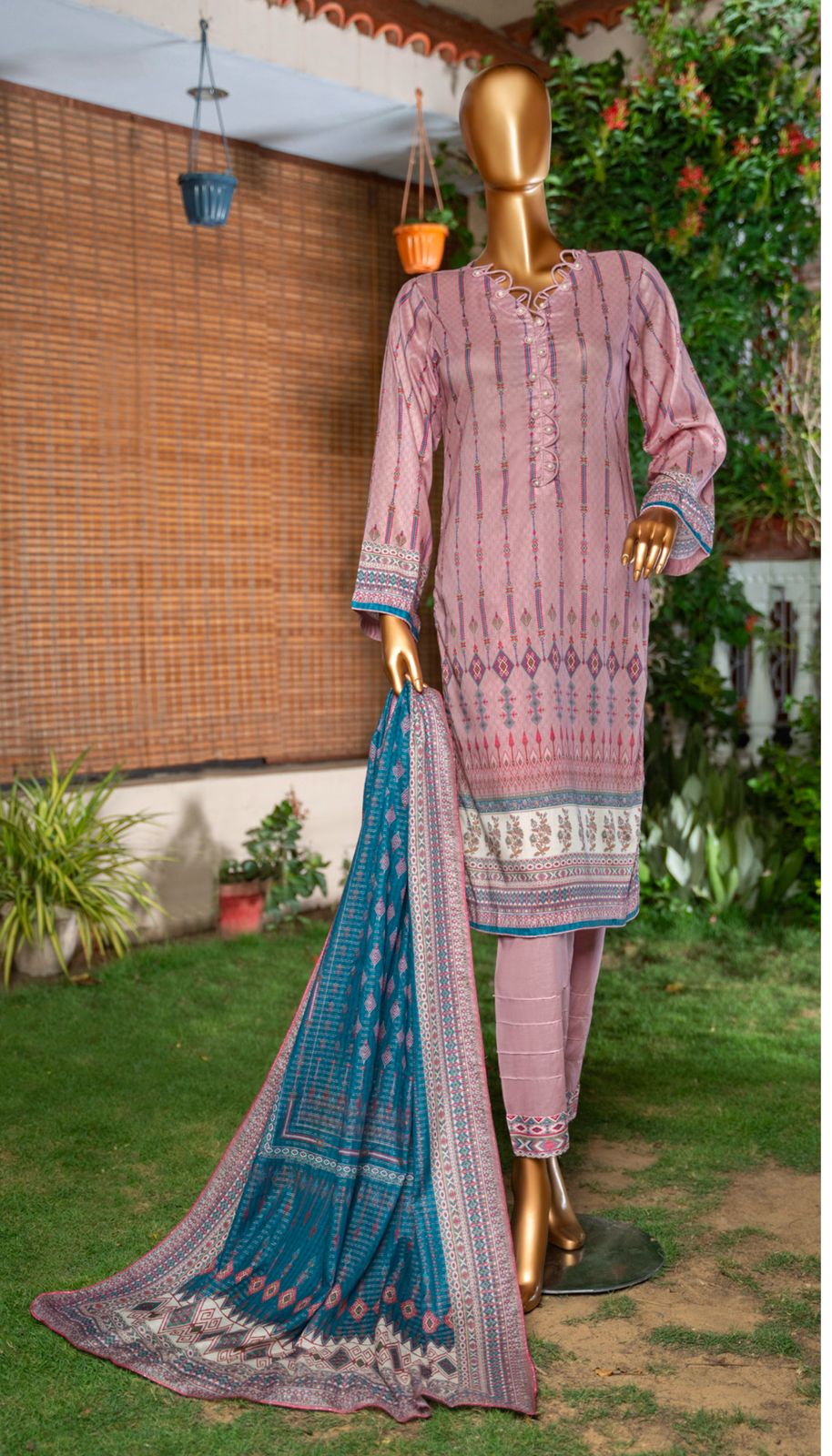 Printed 3 Piece Suite Zari Dupatta